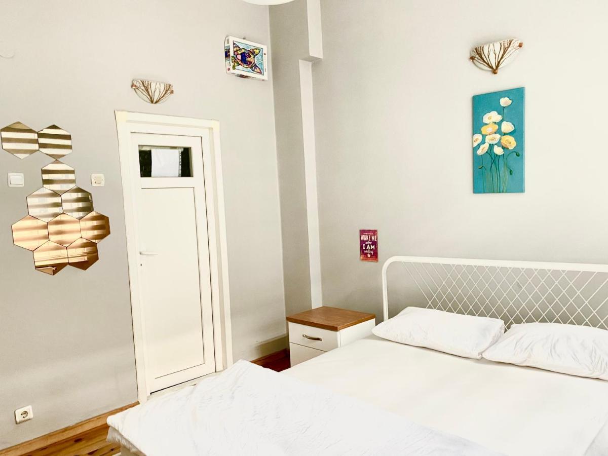 Windrose Hostel 伊斯坦布尔 外观 照片