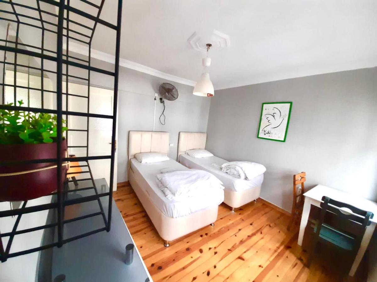 Windrose Hostel 伊斯坦布尔 外观 照片