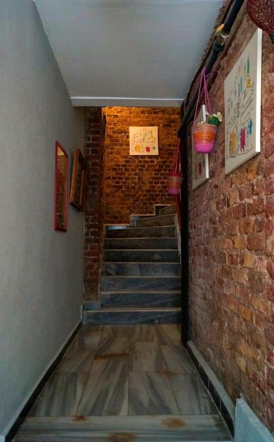 Windrose Hostel 伊斯坦布尔 外观 照片